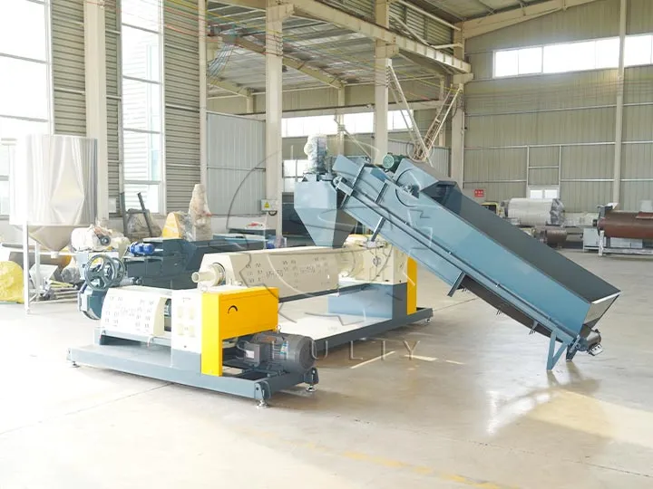 How to Maintain Waste Plastic Granulator to Improve Efficiency?