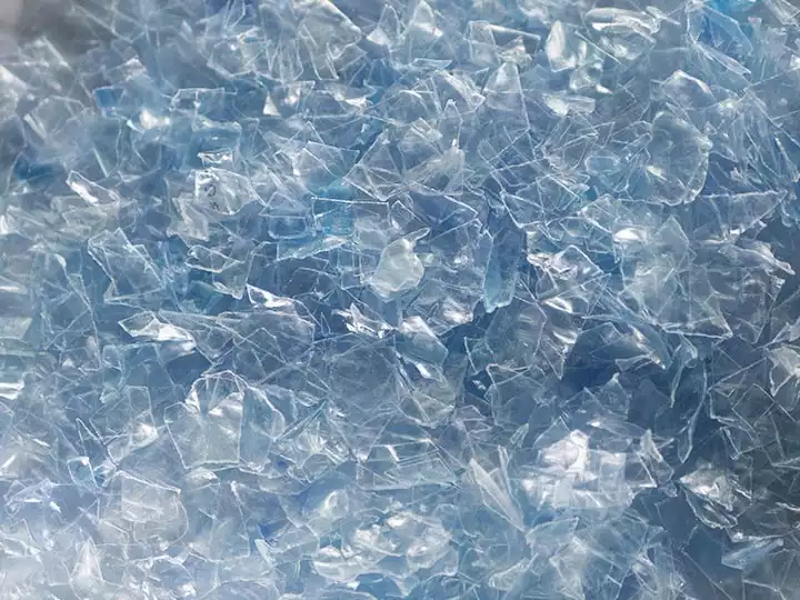 PET flakes produced by PET bottles recycling line