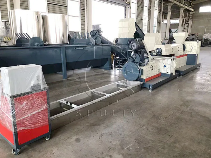 plastic pelletizing recycling machine